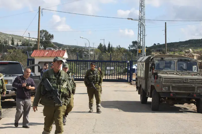 בצה"ל גוברת ההערכה כי המחבל או המחבלים שביצעו את הפיגוע, פעלו באופן עצמאי