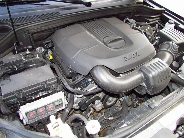 מנוע V6 חדש עם 282 כ"ס ו-35.3 קג"מ. כוח אמיתי מוצאים רק מעל ל-4,000 סל"ד