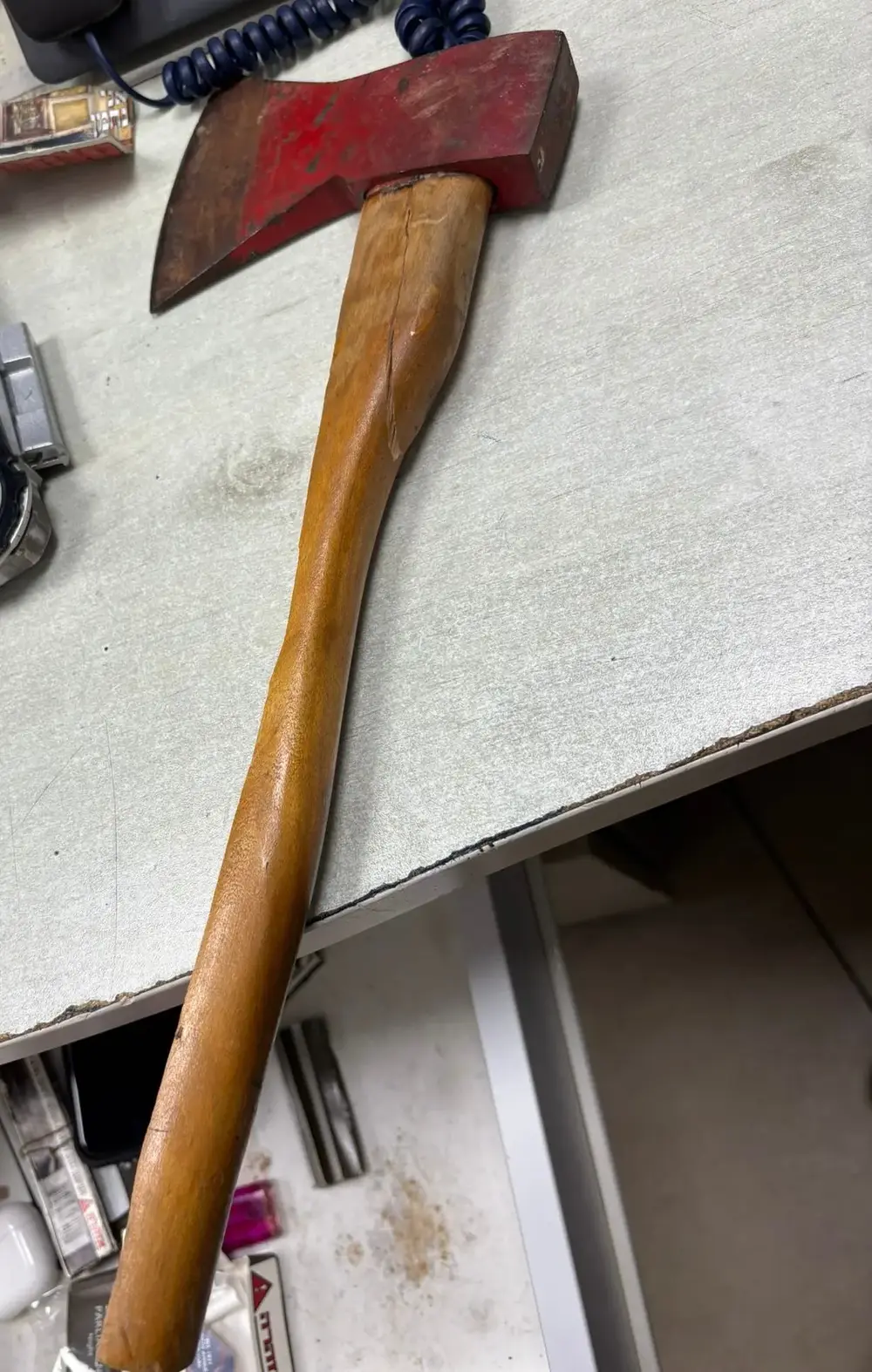 В Ашдоде задержан мужчина, преследовавший прохожих в парке с топором