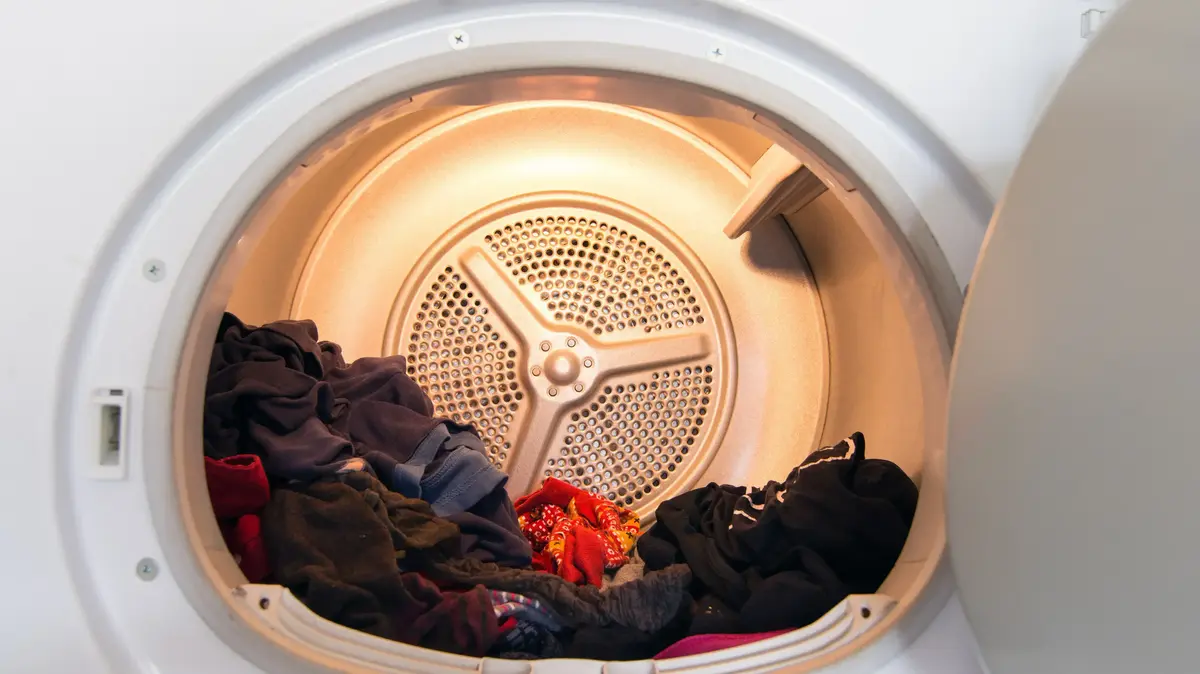 Glamor Isolate front זו הסיבה שהבגדים שלכם יוצאים מסריחים ממכונת הכביסה - וואלה! בית ועיצוב