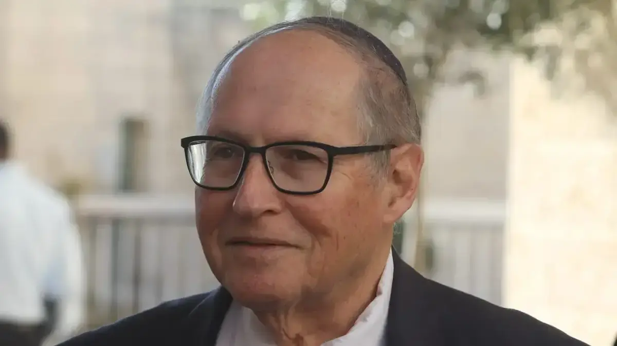 retired-judge-eliakim-rubinstein-will-serve-as-temporary-chairman-of