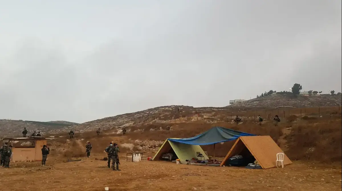 מתנחלים מטילים מצור על בתי פלסטינים במשך שלושה ימים – בצה"ל מסתפקים בגינוי