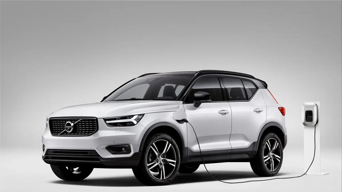 В Израиль прибыл плагин-гибрид Volvo XC40 - Zahav.ru Автомир