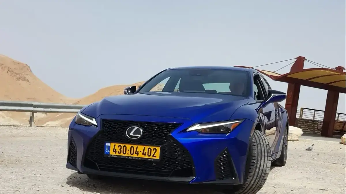 Быстро и очень уверенно: тест-драйв Lexus IS 300 F Spor - Zahav.ru Автомир