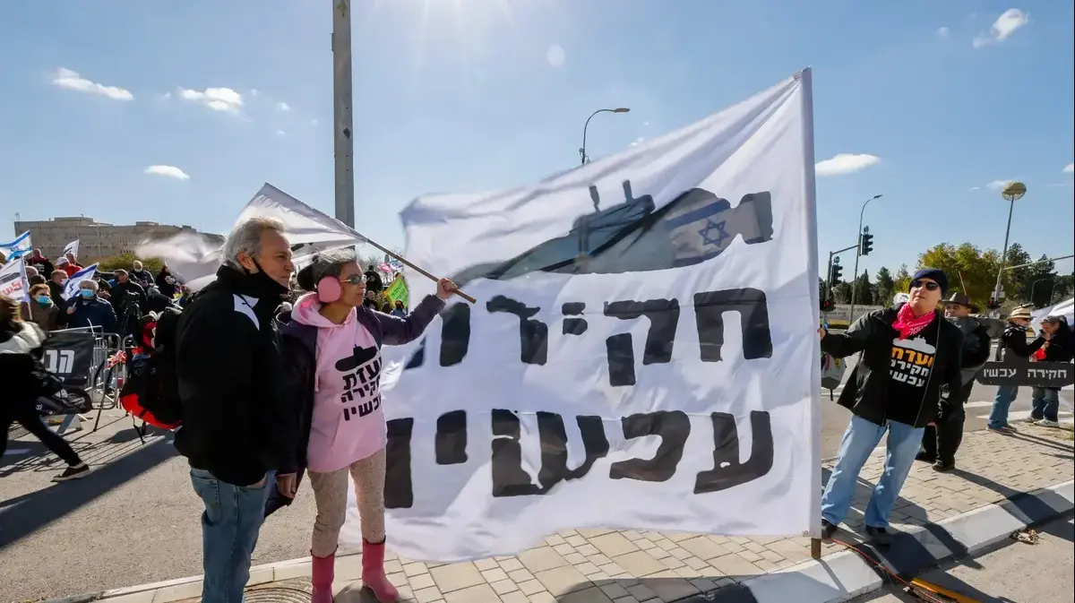 „הקבינט תפקד כחותמת גומי”: הממצאים המדאיגים בפרשת הצוללות נחשפים – וואלה חדשות