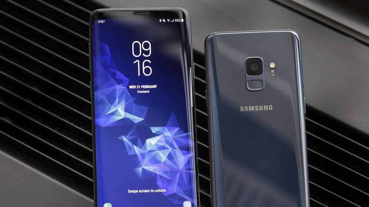 Обновление 6.1 самсунг когда выйдет. Samsung Galaxy s9 Edge Plus. Samsung Galaxy s9 2018. Samsung Galaxy s9. Samsung k9 цена.