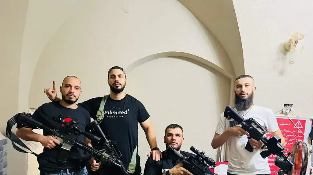 דעיכת גוב האריות: 3 פעילים הסגירו עצמם לרשות הפלסטינית - וואלה חדשות