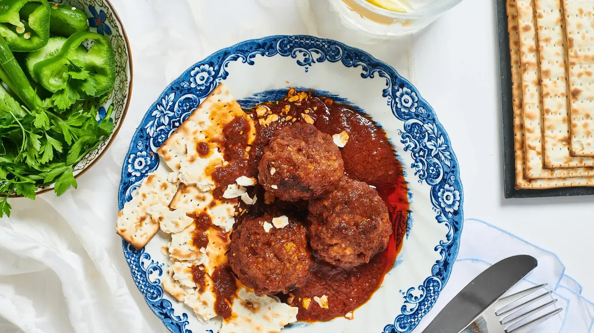For a holiday evening or Friday dinner: fish meatballs in Chuma pepper ...