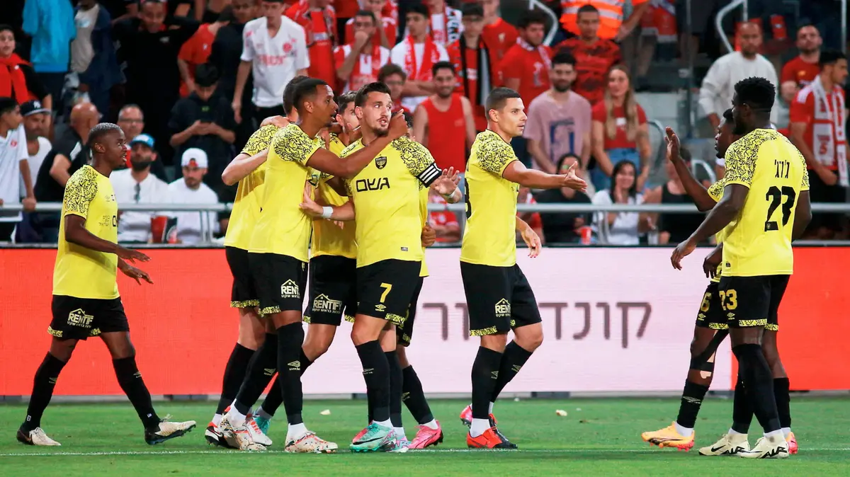 Beitar Jerusalem defeated Hapoel Tel Aviv 1:5 in Bloomfield