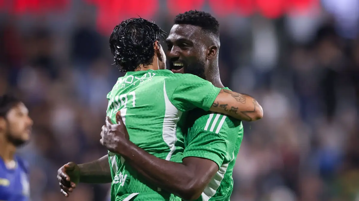 Maccabi Haifa crushed Bnei Rayna 1:5, duos for David and Piero