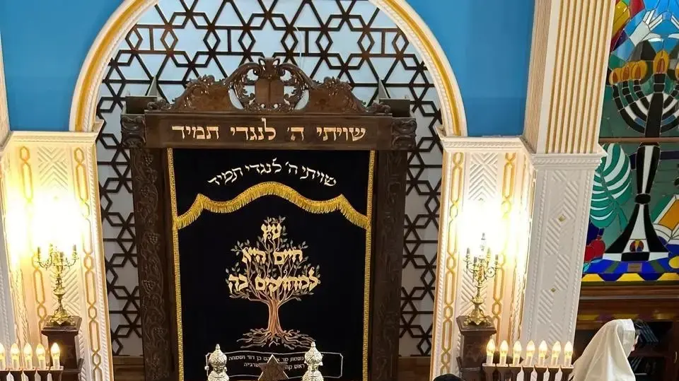 שובה ישראל: סליחות בבית הכנסת הגדול בבאקו - וואלה יהדות