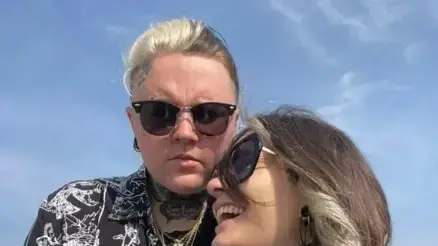 אהבה מגנטית: השתילו מגנטים תחת העור שיהפכו את זה לאמיתי - וואלה Sheee