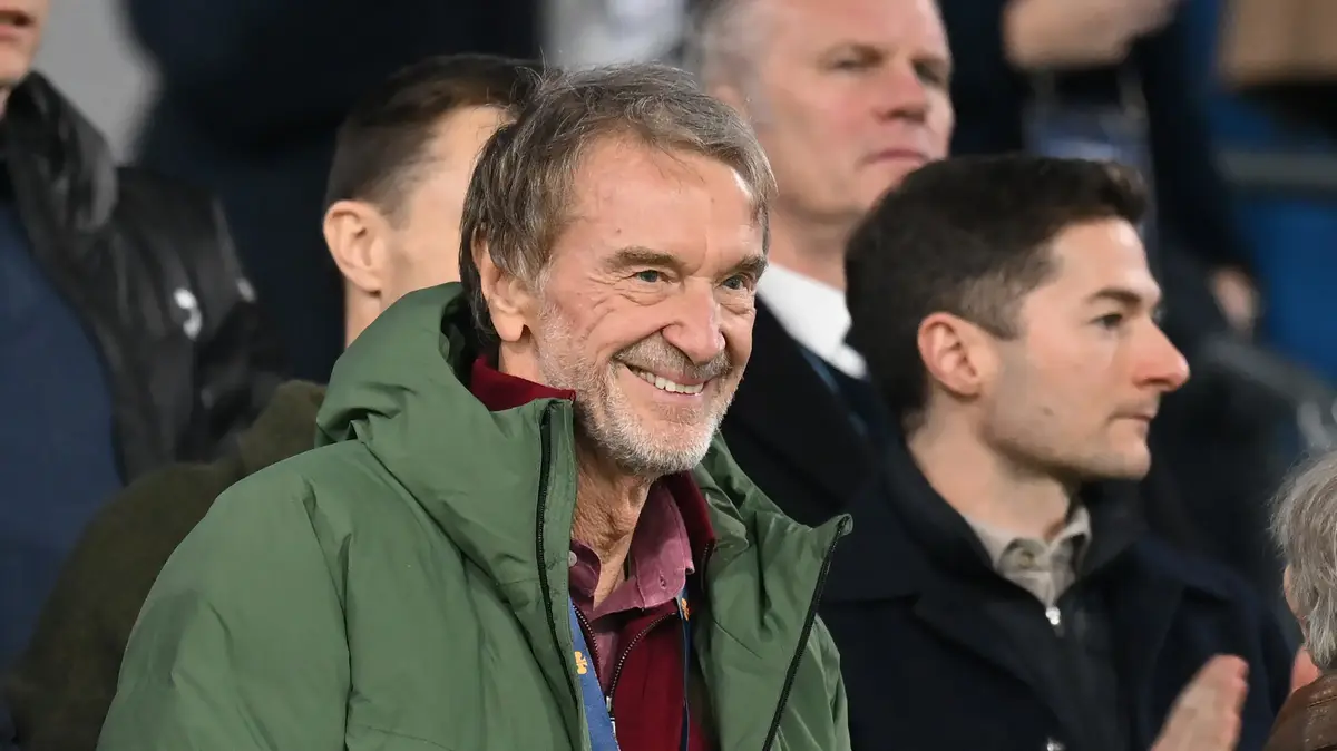 אוהדי מנ’ יונייטד מחריפים את המחאה: „הפכו את המועדון לקרקס” – וואלה ספורט