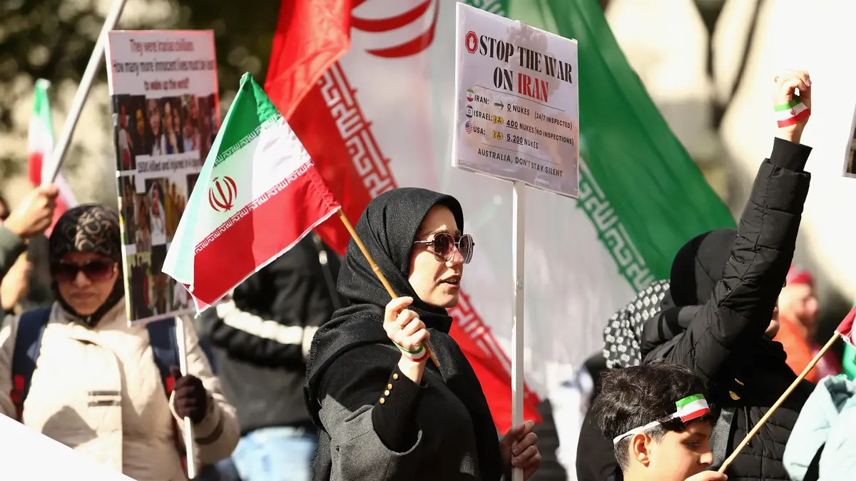 בורחים למקלטים בטוחים: באיראן נערכים לעימות נוסף עם ישראל