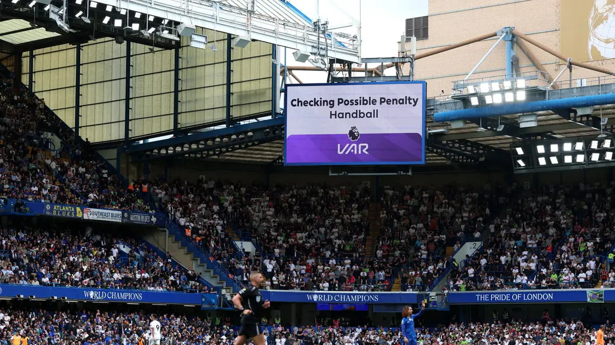 אופ”א עושה סדר: פסגה מיוחדת להגבלת השימוש ב-VAR – וואלה ספורט