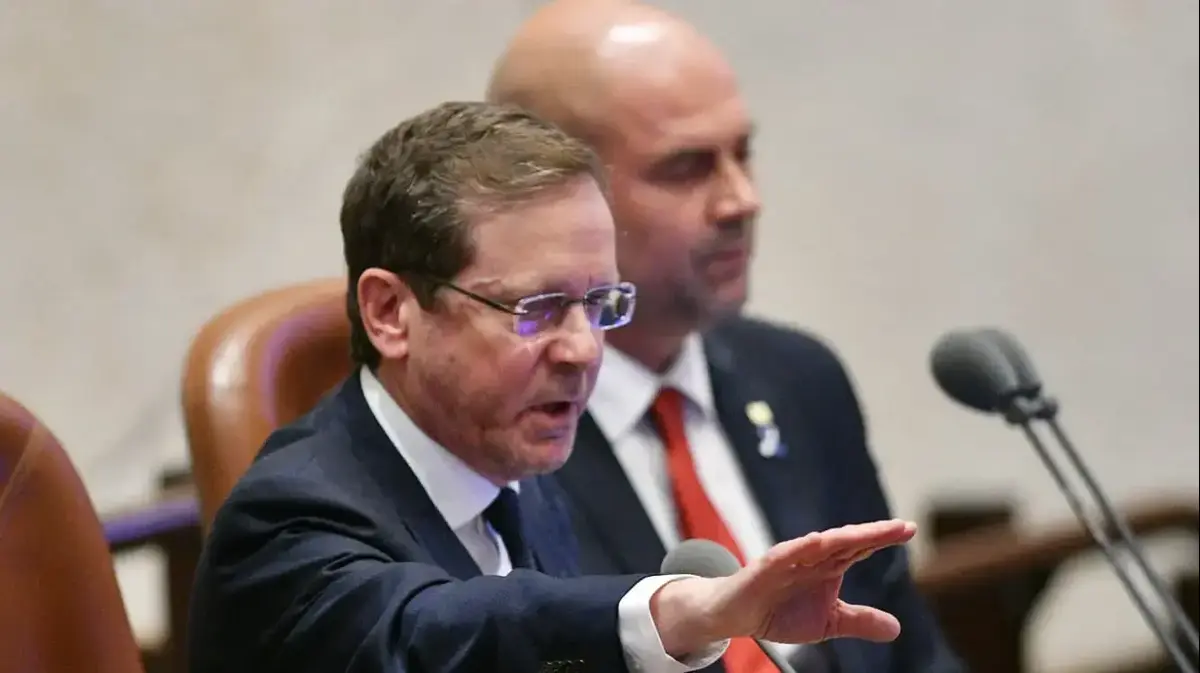 הרצוג מזהיר מהקמת ועדת חקירה פוליטית: „עלולה לפגוע באמון התהליך” – וואלה חדשות