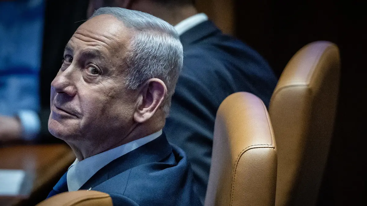 כשפולישוק פוגש את בלפור: פארסת נעמה לזימי אומרת הכול על נתניהו