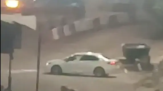 אדם נפצע קל בניסיון לפיגוע דריסה בחברון, המחבלים חוסלו