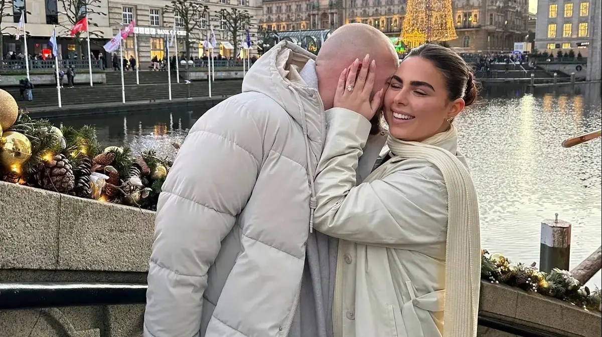 איי דו: כוכבת „המירוץ למיליון” התארסה לבן זוגה – וואלה סלבס