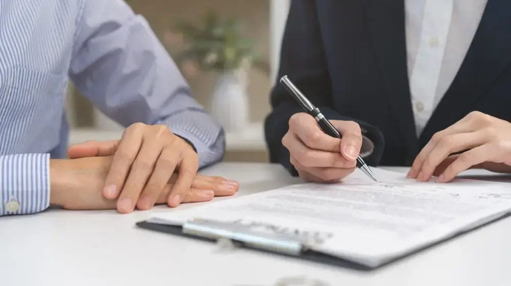 סוף לסכסוכי שוכרים ומשכירים? שר המשפטים מקדם חוזה שכירות אחיד