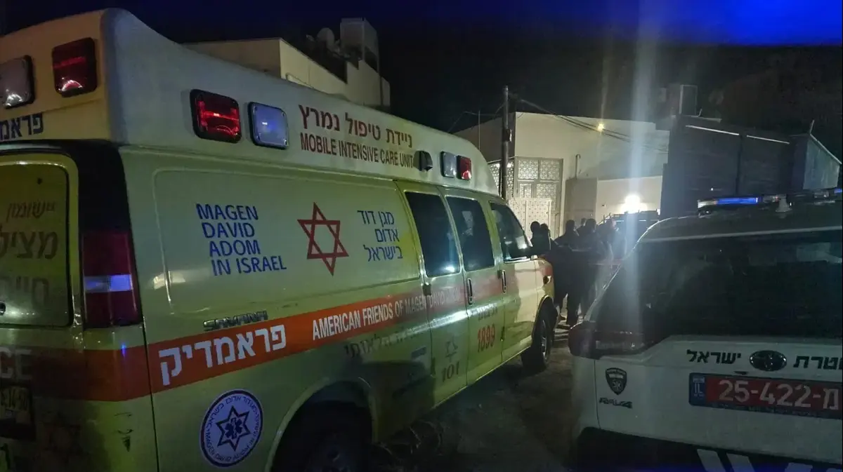 שריפה בפתח תקווה: אישה כבת 60 נמצאה ללא רוח חיים