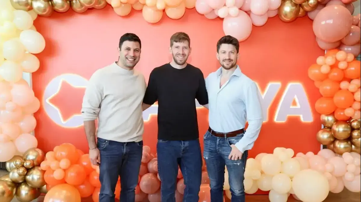 הלאונג': פאפאיה חוגגים