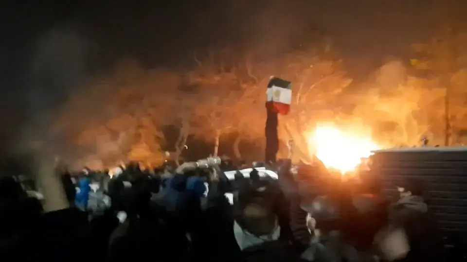 באיראן חוששים: „תקיפה אמריקנית תצית מחדש את ההפגנות” – וואלה חדשות