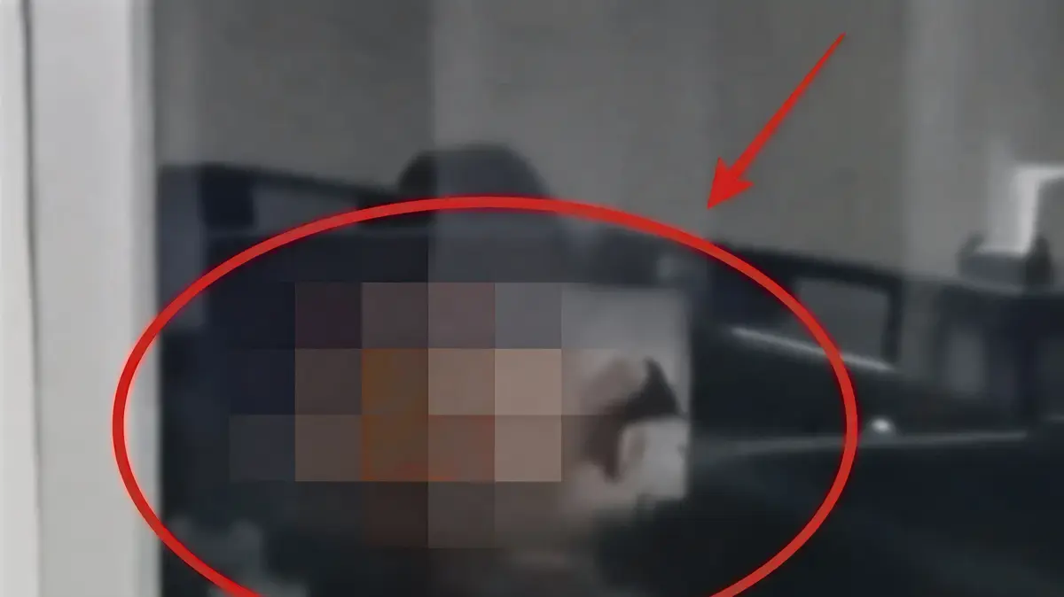 שערורייה במסגד: תפס בכיר צופה בפורנו - ודווקא הוא זה ששילם את המחיר