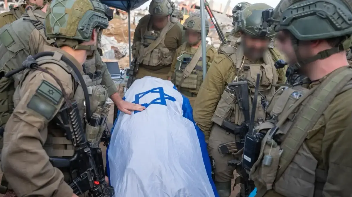 מסע הלווייתו של רן גואילי בדרכו למנוחות: 