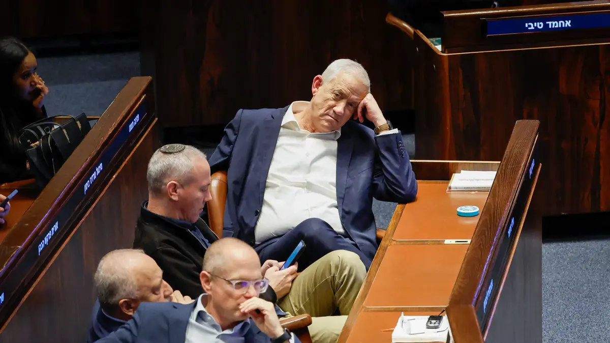 יציל את גנץ? האיחוד המסקרן שנבחן מאחורי הקלעים – וואלה חדשות