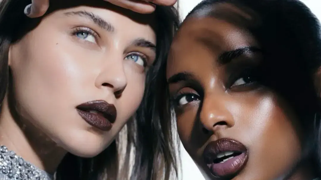 חדשות המותגים: אבולוציה של מותג ו-AI בשירות היופי