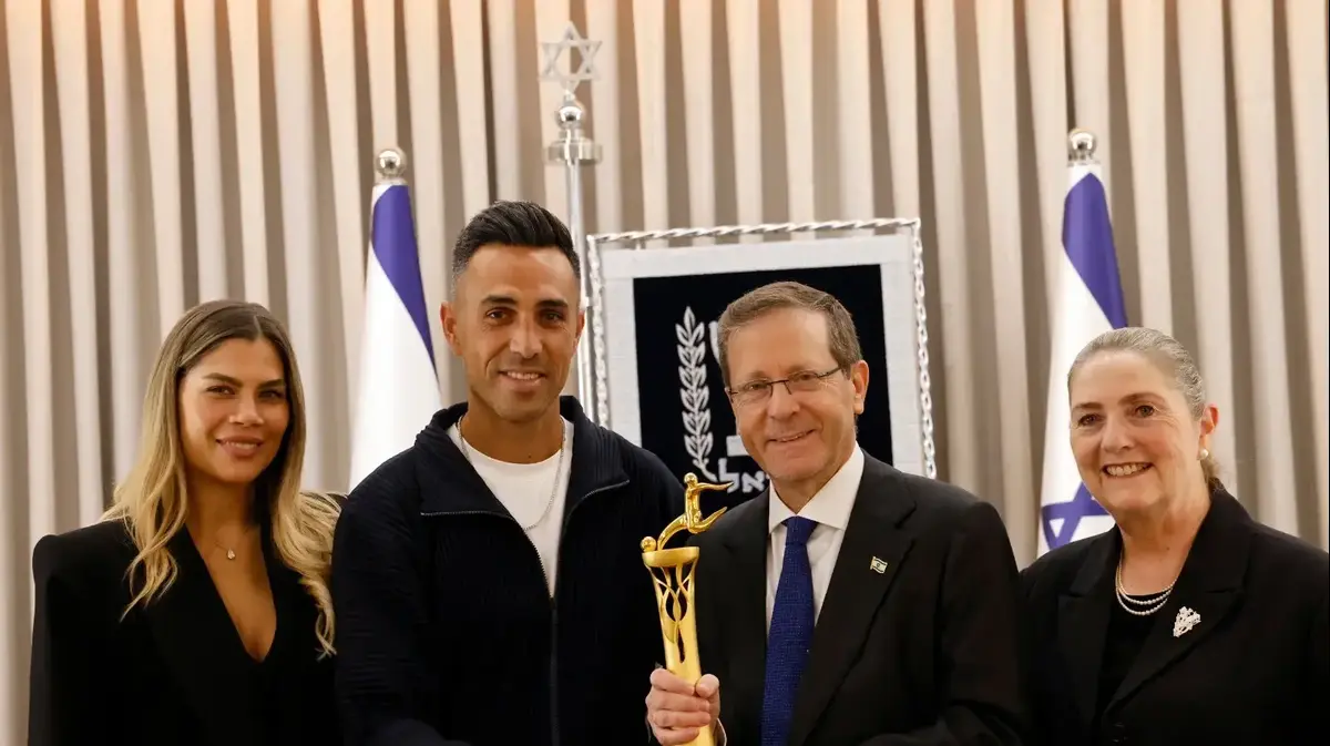 ערן זהבי התארח בבית הנשיא: „הסבת גאווה לאומית לכולנו” – וואלה ספורט