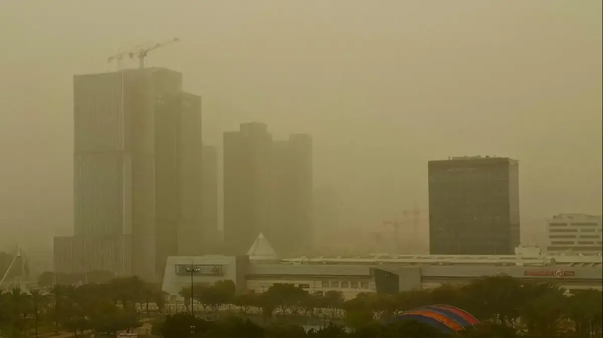 האובך מילא את הבית חול? אל תעבירו סמרטוט רטוב: המדריך המלא לניקיון