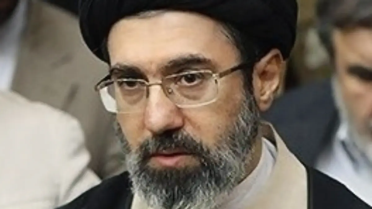 טלטלה בצמרת האיראנית: חמינאי פצוע קשה, קרבות ירושה – והמצוד אחר בכירי משמרות...