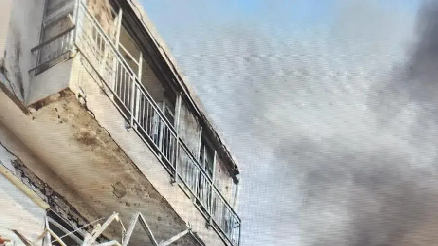 שיגורים מאיראן לאילת; נוריאל דובין בת ה-27 נהרגה מרקטה בצומת מחניים | היום ה-26...