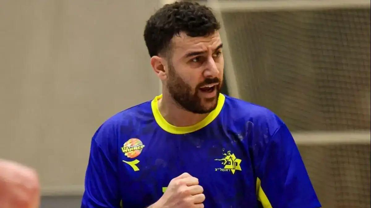 ניצחון חמישי ברציפות למכבי ראשל”צ, חולון הבטיחה פלייאין – וואלה ספורט