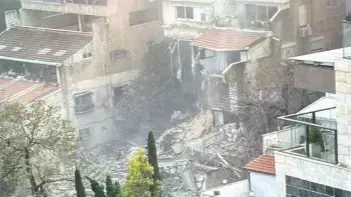 בן 82 נפצע קשה מטיל איראני בחיפה, החיפוש אחר ארבעה מנותקי קשר נמשך – וואלה חדשות