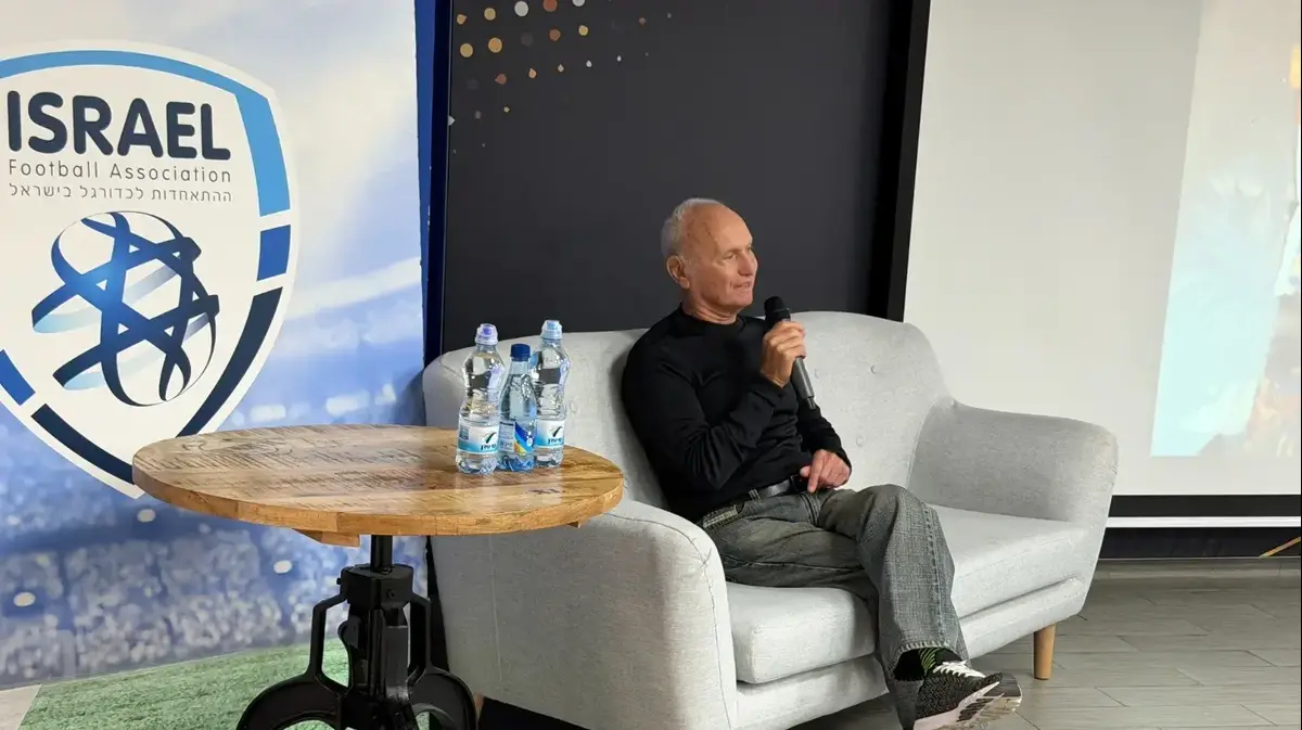 אברהם קליין ריגש בטקס יום השואה של ההתאחדות לכדורגל – וואלה ספורט