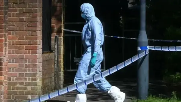 ניסיון הצתה של בית כנסת בלונדון: אירוע שלישי בתוך ימים ספורים – וואלה חדשות