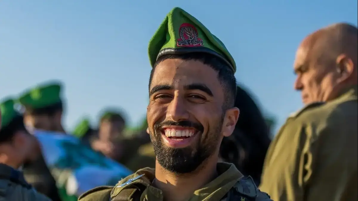 האיש למשימות מיוחדות: הסיפור של „בנכו” – הלוחם שלא הסכים להישאר מאחור – וואלה...