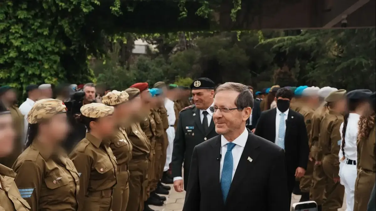 מצדיעים לחיילים: טקס מצטייני הנשיא ליום העצמאות ה-78 | ישיר – וואלה חדשות