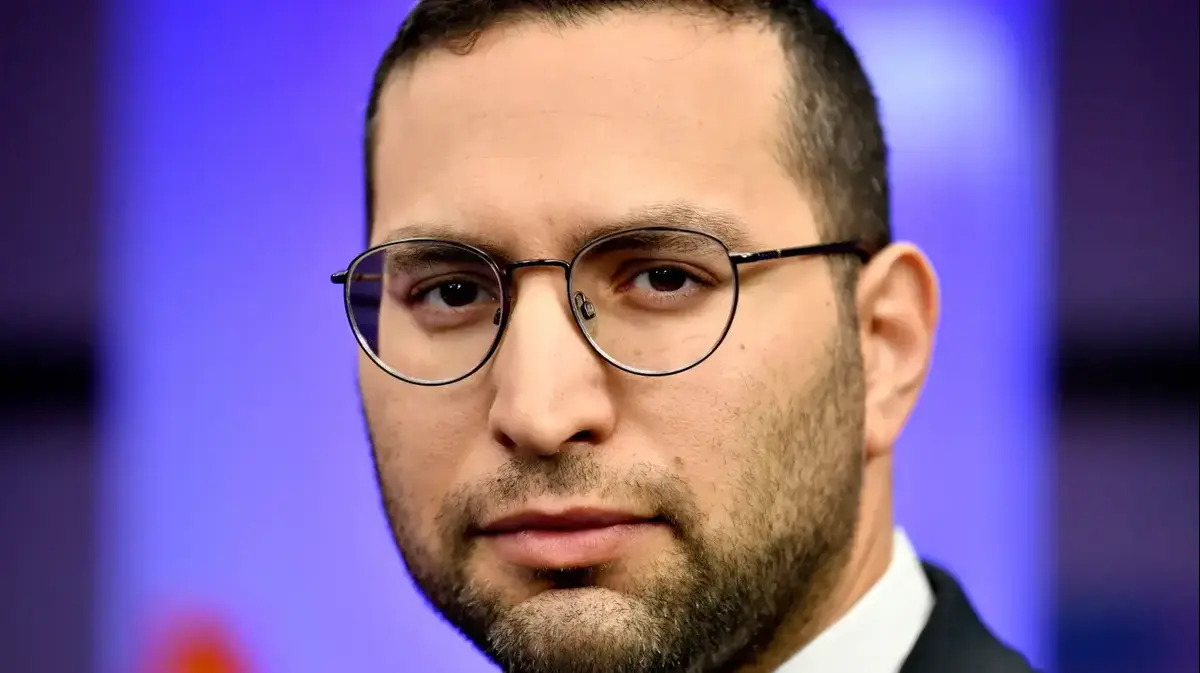 השר יצחק וסרלאוף: המציאות בלבנון מורכבת, מעריך שהמלחמה מול איראן תחזור – וואלה...