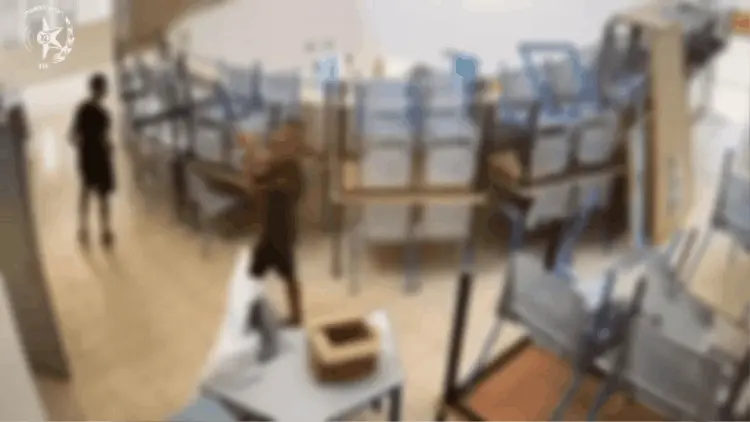 חשד: קטינים פרצו שוב ושוב לבית ספר בבת ים וזרעו הרס