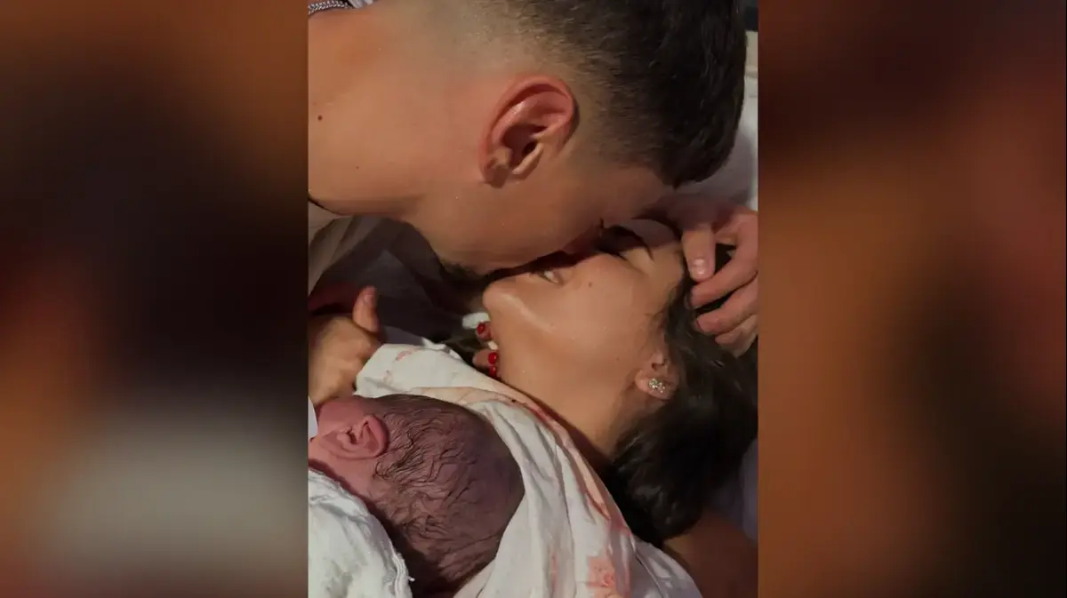 "אמא ואבא חיכו לך": קים אור אזולאי ויפתח זיו הביאו לעולם בן בכור