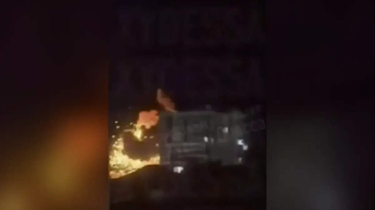 פיצוץ אדיר בבסיס חיל אוויר רוסי בעקבות מתקפת כטבמ"ים אוקראינית | צפו