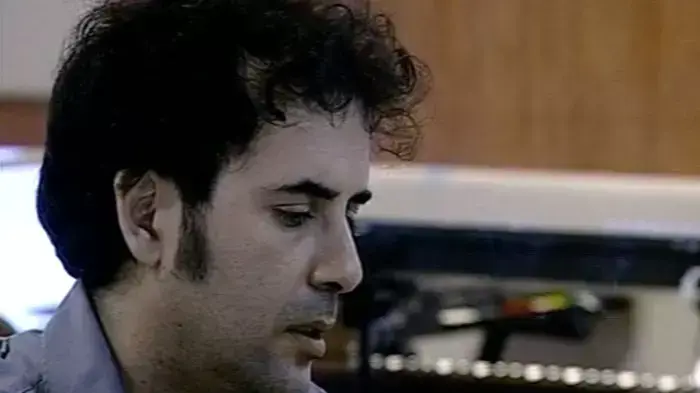 יורם חזן מלהקת כנסיית השכל בתוכנית "24 שעות עם"