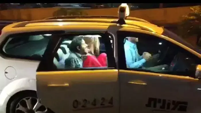 בר רפאלי וציון ברוך במונית הכסף