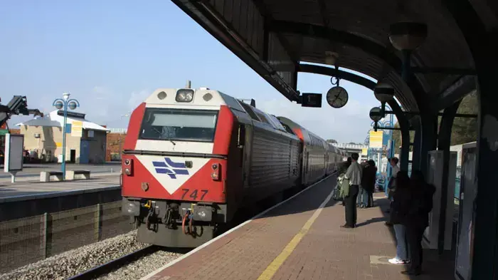 רכבת ישראל בתחנה