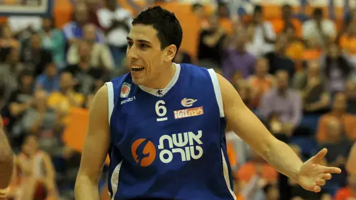 שחקן בני השרון בן רייס