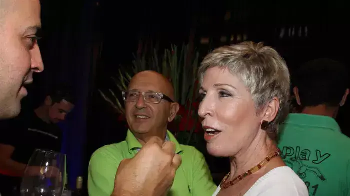 דליה מזור דליה מזור